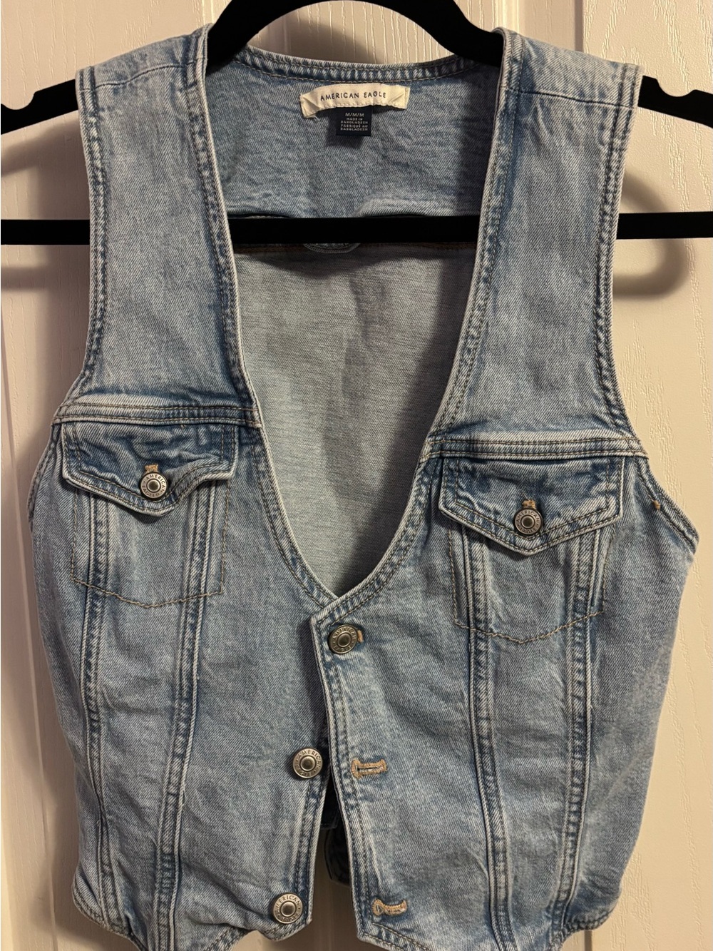 American Eagle Cropped Denim Vest